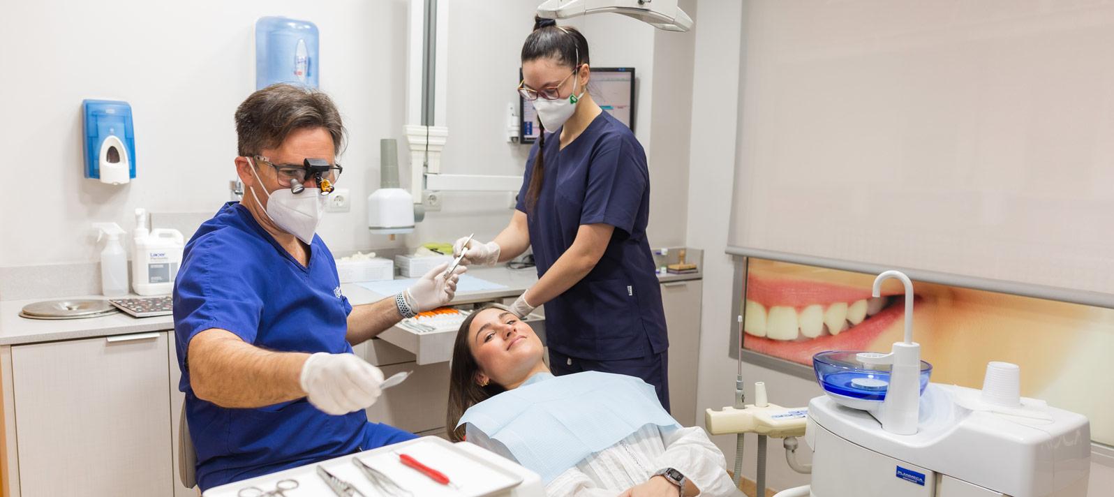 Revisión al dentista por candidiasis oral